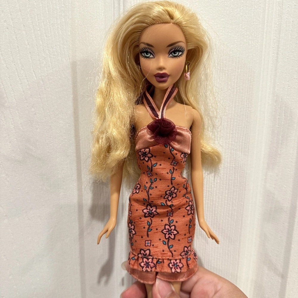 2/$75 vintage my scene doll 💕